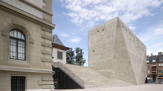 ConceptWall 50 Muros cortina - Museum Extension to the Historisches Museum in Bern situado en Bern, Suiza