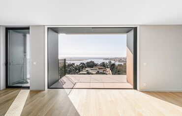 SlimPatio 68 Puertas correderas y plegables, SlimLine 38 Puertas y SlimLine 38 Ventanas - The Yard situado en Vila Nova de Gaia, Portugal