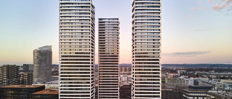 MasterLine 8 Ventanas y MasterLine 8 Puertas - Three Point Dübendorf situado en Zürich, Suiza